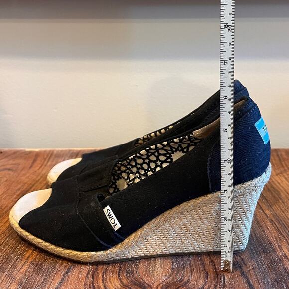 TOMS Black Canvas Peep Toe Espadrille Wedge Heels Women's Shoes - Picture 6 of 10
